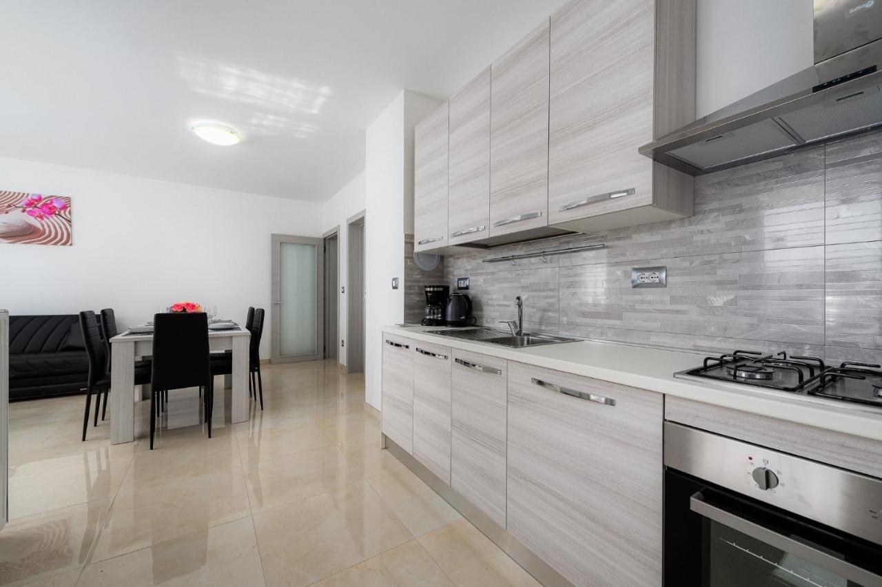 Stancija Amoroso Porec Apartments Ngoại thất bức ảnh