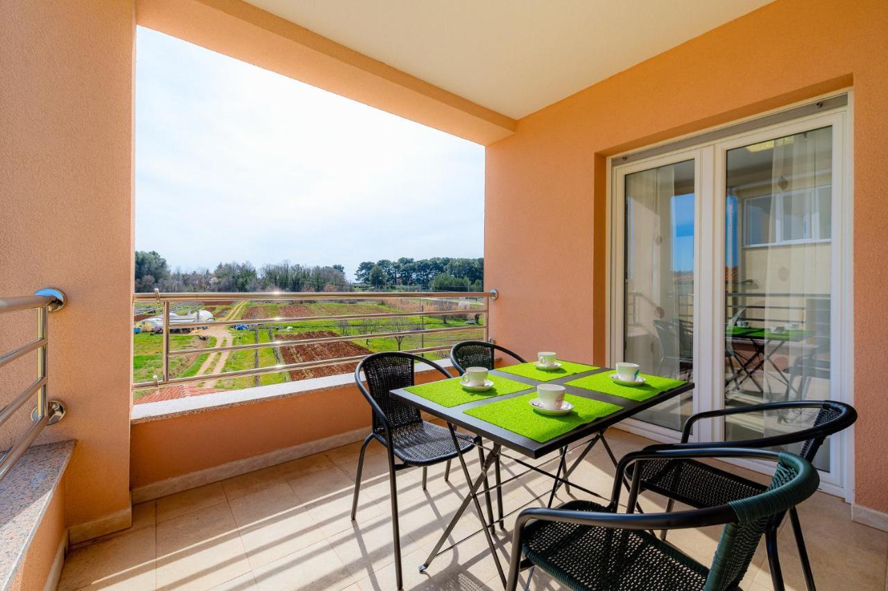 Stancija Amoroso Porec Apartments Ngoại thất bức ảnh