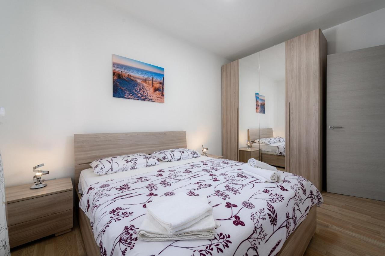 Stancija Amoroso Porec Apartments Ngoại thất bức ảnh