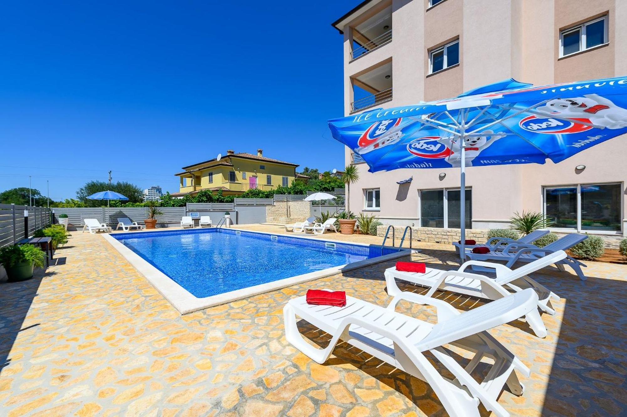 Stancija Amoroso Porec Apartments Ngoại thất bức ảnh